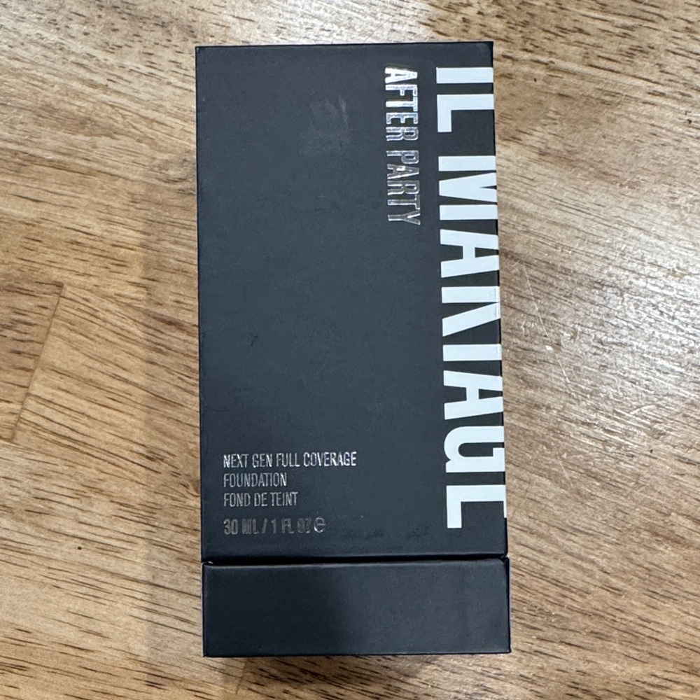 NIB IL MAKIAGE After Party Foundation